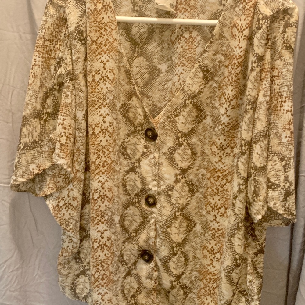 Blu pepper boutique blouse